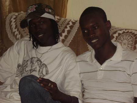 comedien du scene diarro bi